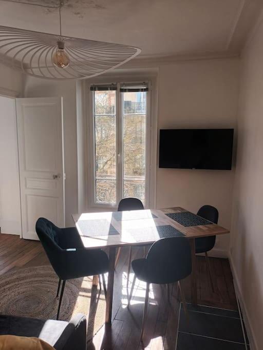 Appartamento Tres Parisien Et Ensoleille Esterno foto